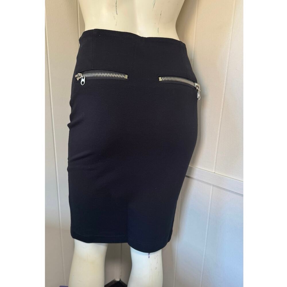TAG Jeans Black Stretch Pencil Skirt with Silver Accent Zippers - Size 25